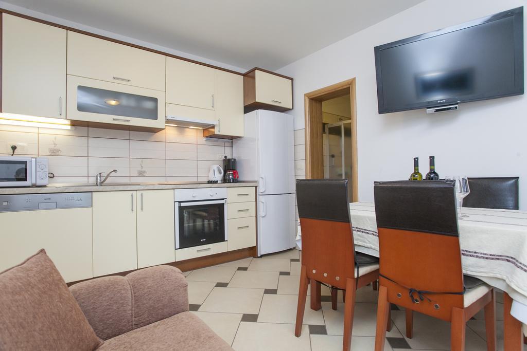 Apartments Villa Maris Lumbarda Habitación foto